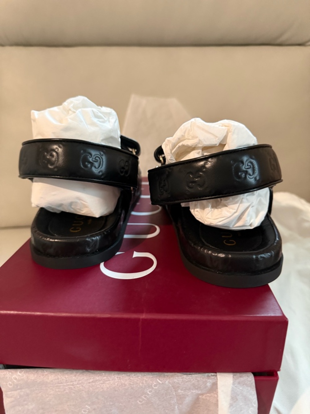 Gucci Black Embossed GG Kids Sandals with Gold Logo - Picture 6 of 12
